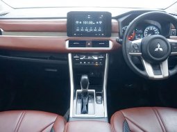 Mitsubishi Xpander Ultimate A/T 2022 Hitam 7