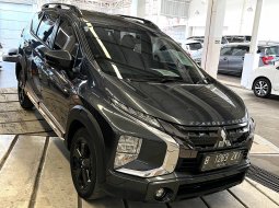 Mitsubishi Xpander Cross  Black Edition  AT 2021 Abu-abu