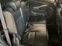 Mitsubishi Xpander Cross  Black Edition  AT 2021 Abu-abu 6