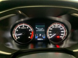 Mitsubishi Xpander Cross  Black Edition  AT 2021 Abu-abu 7