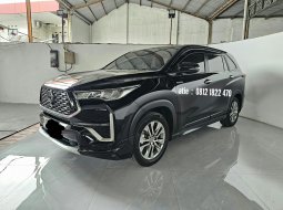 Toyota Innova Zenix Q TSS Modellista Hybrid AT ( Matic ) 2023 Hitam Low km 14rban Good Condition 3