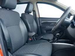 Suzuki XL7 Alpha AT 2023 Orange 8