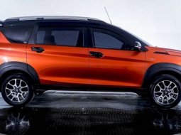Suzuki XL7 Alpha AT 2023 Orange 3