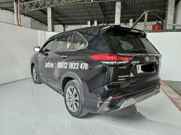 Toyota Innova Zenix Q TSS Modellista Hybrid AT ( Matic ) 2023 Hitam Low km 14rban Good Condition 5