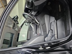 Toyota Innova Zenix Q TSS Modellista Hybrid AT ( Matic ) 2023 Hitam Low km 14rban Good Condition 13