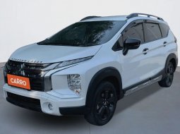 Mitsubishi Xpander Cross Black Edition AT 2021 Putih 3