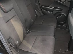 Honda Jazz RS AT 2019 Hitam 10