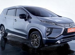 JUAL Mitsubishi Xpander Ultimate AT 2019 Abu-abu