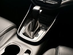 Wuling Almaz Exclusive 7 Seater 2021 hitam sunroof 17