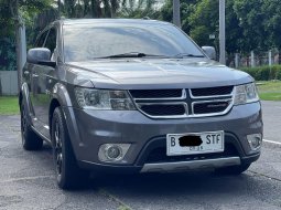 DODGE JOURNEY SXT PLATINUM AT GREY 2013 DIJUAL CEPAT TERMURAH