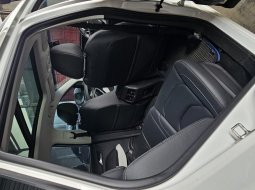Antik Cuma 11rb Km Wuling Almaz Exclusive 7 Seater A/T ( Matic ) 2019 Putih 11