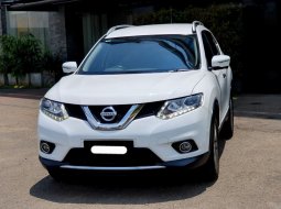 Nissan X-Trail 2.5 CVT 2015 putih km 82rban