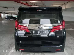 Toyota Alphard 2.5 G A/T 2021 Hitam 10
