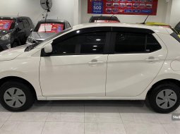 Daihatsu Ayla M 1.0 MT 2024 - KM Rendah 2 RIbuan! Pajak Panjang - D1634ALO 4