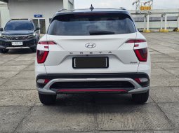 Hyundai Creta prime 2023 Putih two tone km 19 ribu 2