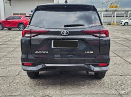 Toyota Avanza 1.5 G CVT 2024 Hitam km 1000 perak 5