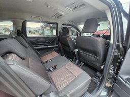 Toyota Avanza 1.5 G CVT 2024 Hitam km 1000 perak 11