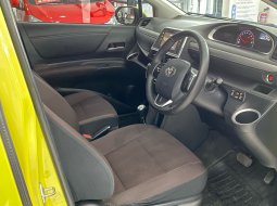 Toyota Sienta V 1.5 AT 2020 - Unit Mulus Bisa Nego - D1075SHE 12