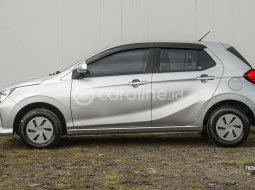 Daihatsu Ayla M 1.0 MT 2024 - KM Rendah 6 Ribuan - T1862UU 4