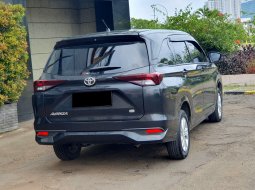 Toyota Avanza 1.3E AT 2023 hitam 6