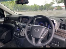 Nissan Elgrand Highway Star 2014 Hitam 10