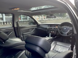 BMW 5 Series 520d 2013 Sedan 12