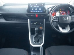 JUAL Daihatsu Xenia 1.5 R ASA CVT 2022 Silver 8