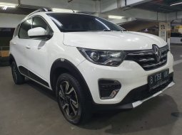 Renault Triber RXZ AT 2022 Gresssss Mobil Siap Pakai 14