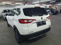 Renault Triber RXZ AT 2022 Gresssss Mobil Siap Pakai 16
