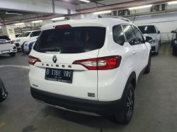 Renault Triber RXZ AT 2022 Gresssss Mobil Siap Pakai 20