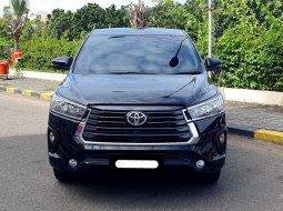 Toyota Kijang Innova 2.0 G 2023 manual hitam km 15 ribuan