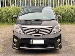 Toyota Alphard S 2.4 at 2009 Hitam 2