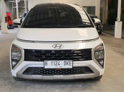 Hyundai Stargazer Prime AT 2022 Putih