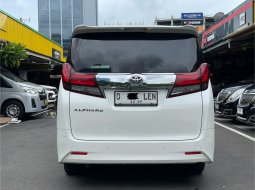 Toyota Alphard G 2017 Putih 4