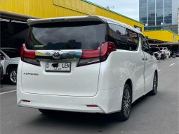 Toyota Alphard G 2017 Putih 6