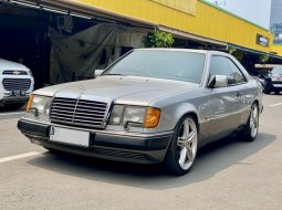 Mercedes-Benz 300CE C124 3.0 Automatic 1989 Silver 3