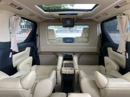 Toyota Alphard 2.5 G A/T 2017 Putih 7