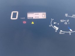 Nissan Serena Highway Star 2013 Silver 10