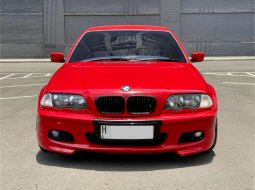 BMW 3 Series 323i 2000 Merah