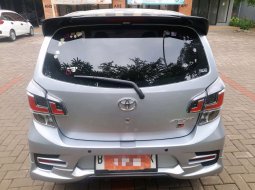 Toyota Agya 1.2 GR Sport A/T 2022 Silver 2