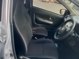 Toyota Agya 1.2 GR Sport A/T 2022 Silver 7