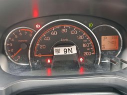 Toyota Agya 1.2 GR Sport A/T 2022 Silver 5