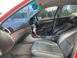 BMW 323 AT 2000 10