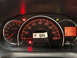 JUAL Toyota Agya 1.2 GR Sport AT 2022 Silver
( Kilometer 7rb ) 6