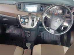 Toyota Calya G AT 2017 Silver 2