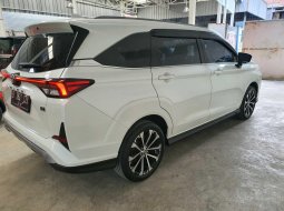 Toyota Veloz Q TSS AT 2021 5