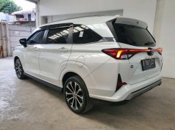Toyota Veloz Q TSS AT 2021 4