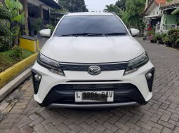 Daihatsu Terios R A/T 2023 Putih km low 1