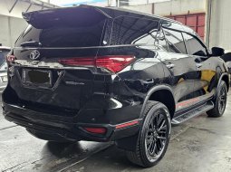 Toyota Fortuner 2.4 VRZ TRD A/T ( Matic ) 2020 Hitam Km 49rban Mulus Gress Siap Pakai 6