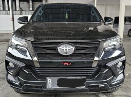 Toyota Fortuner 2.4 VRZ TRD A/T ( Matic ) 2020 Hitam Km 49rban Mulus Gress Siap Pakai